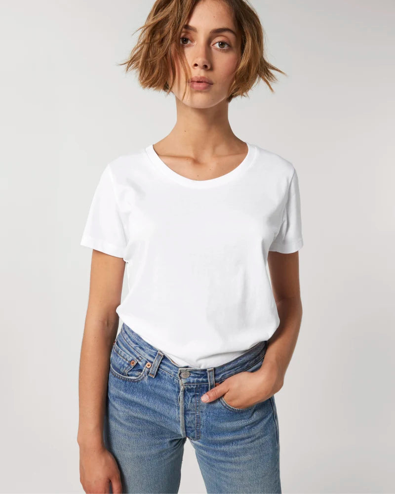 Leaf Logo Girlie